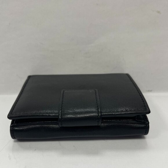 GUCCI Leather Bi-fold Compact Wallet Black - Preowned - Picture 8 of 15
